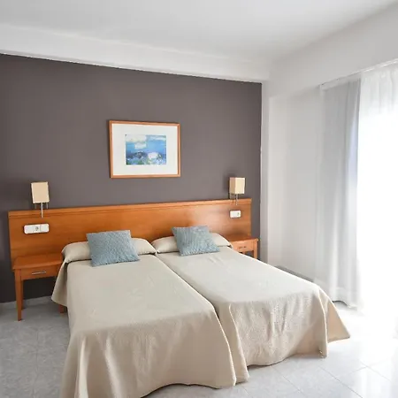 Hostal Mallorca-3