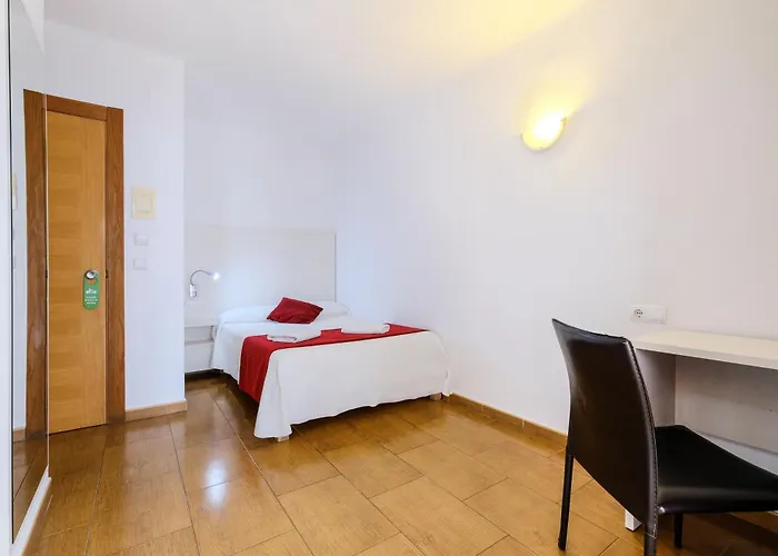 Hotel familiar: Azuline Hostal Marino