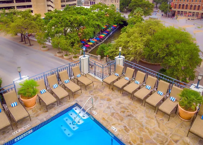 Motel: Hilton Palacio del Rio