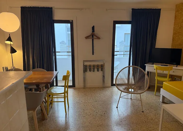 Alquiler de vacaciones: Aparthotel Boutique Poniente Playa